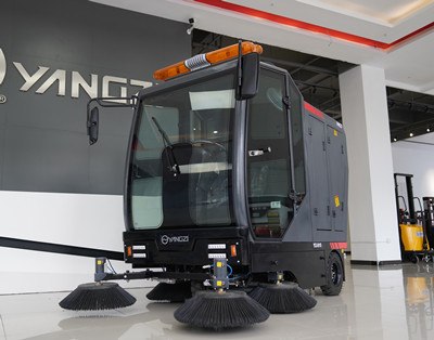 揚(yáng)子掃地機(jī) 揚(yáng)子掃地機(jī)
